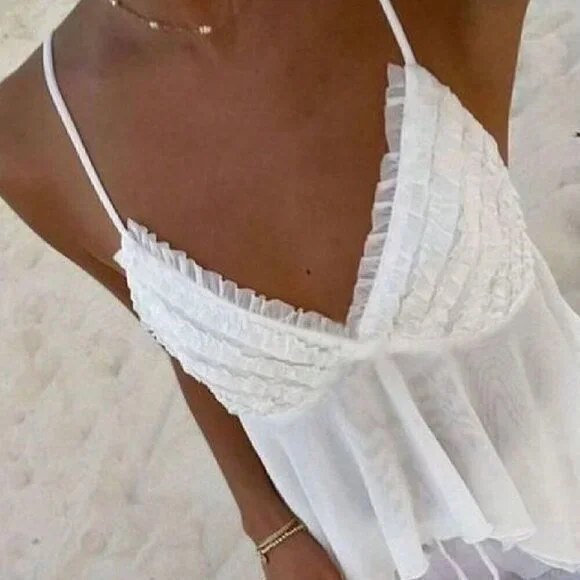 White Women's Solid Color Asymmetric Hem Summer Camisole - Picture 4 of 5